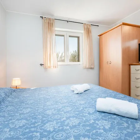 Pigmy Cormoran Apartament Banjevacki Stanovi