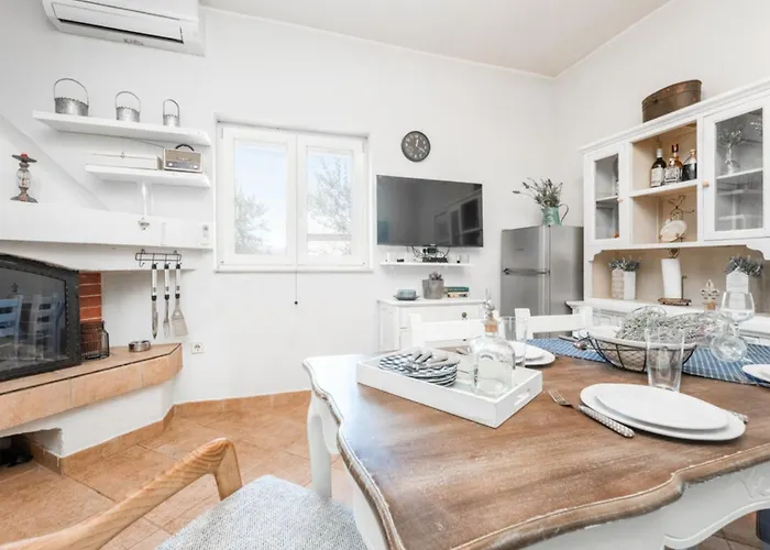 Pigmy Cormoran アパート